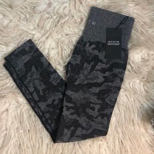 NVGTN Grey camo seamless leggings